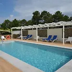 Cachada Hotel 2*