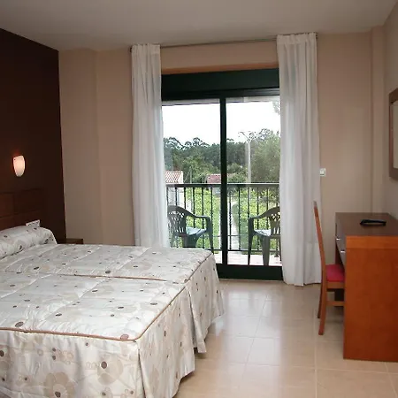 Hotel Cachada 2*